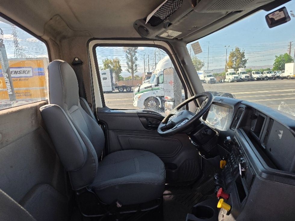 Day Cab Tractor-Heavy Duty Tractors-International-2019-LT625-Torrance-CA-228,386\n\t\tmiles-$ 30,750 - Image 14