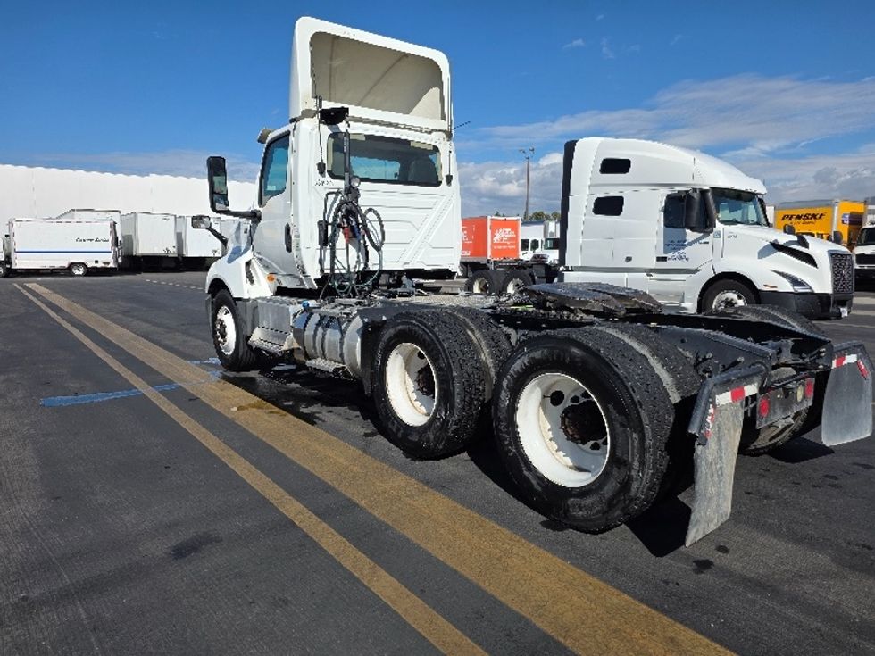 Day Cab Tractor-Heavy Duty Tractors-International-2019-LT625-Torrance-CA-228,386\n\t\tmiles-$ 30,750 - Image 5