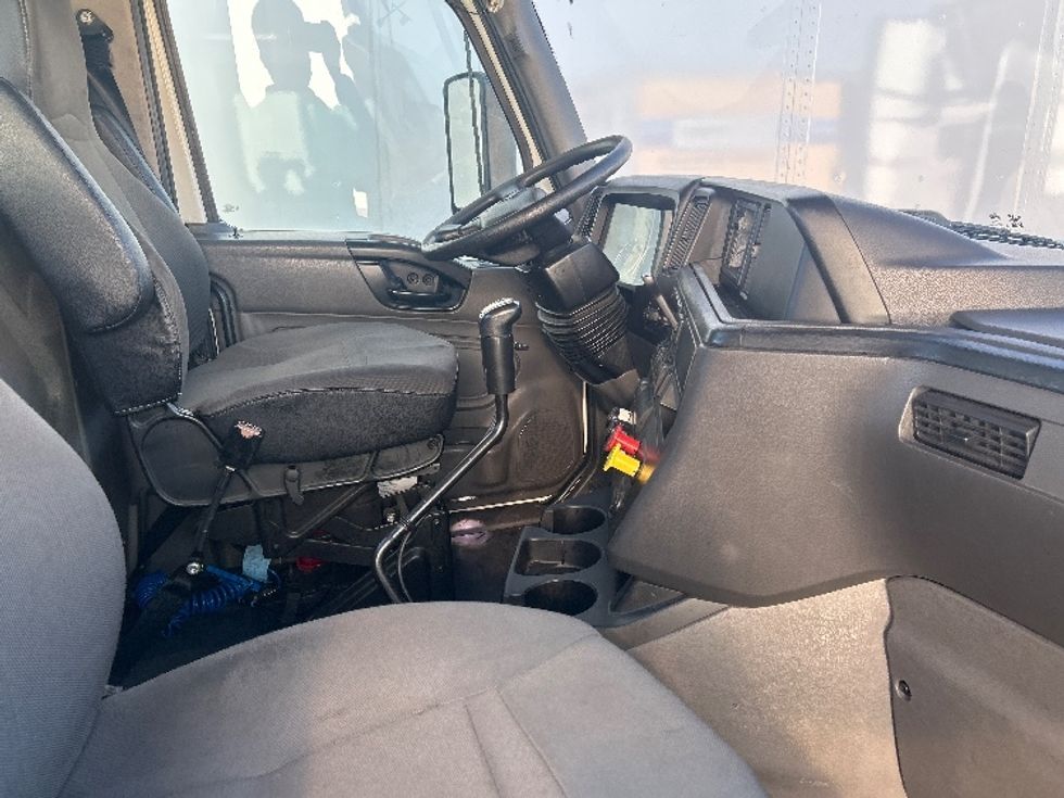 Day Cab Tractor-Heavy Duty Tractors-International-2019-LT625-Torrance-CA-254,778\n\t\tmiles-$ 26,000 - Image 15