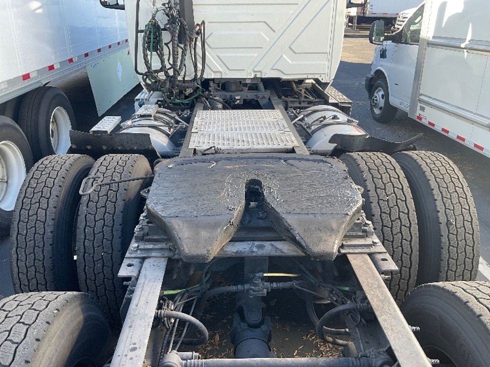 Day Cab Tractor-Heavy Duty Tractors-International-2019-LT625-Torrance-CA-254,778\n\t\tmiles-$ 26,000 - Image 6