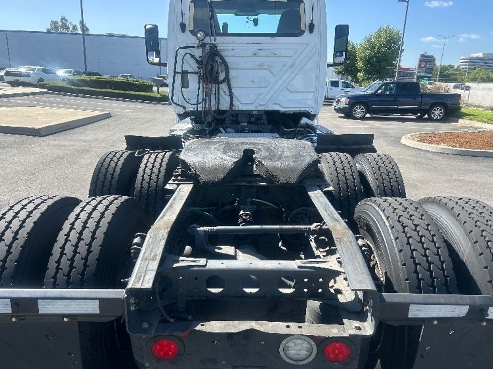 Day Cab Tractor-Heavy Duty Tractors-International-2019-LT625-Torrance-CA-256,824\n\t\tmiles-$ 27,500 - Image 6