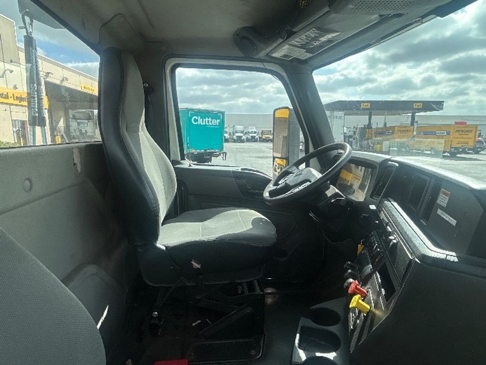 Day Cab Tractor-Heavy Duty Tractors-International-2019-LT625-Torrance-CA-276,483\n\t\tmiles-$ 27,500 - Image 14
