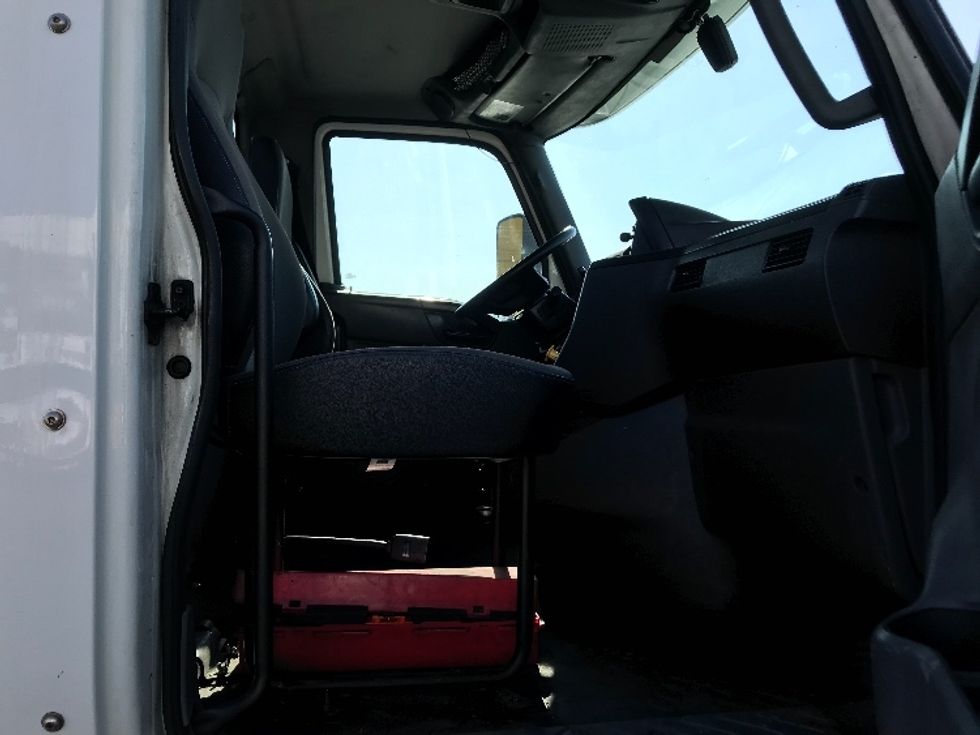 Day Cab Tractor-Heavy Duty Tractors-International-2019-LT625-Torrance-CA-326,716\n\t\tmiles-$ 30,750 - Image 14