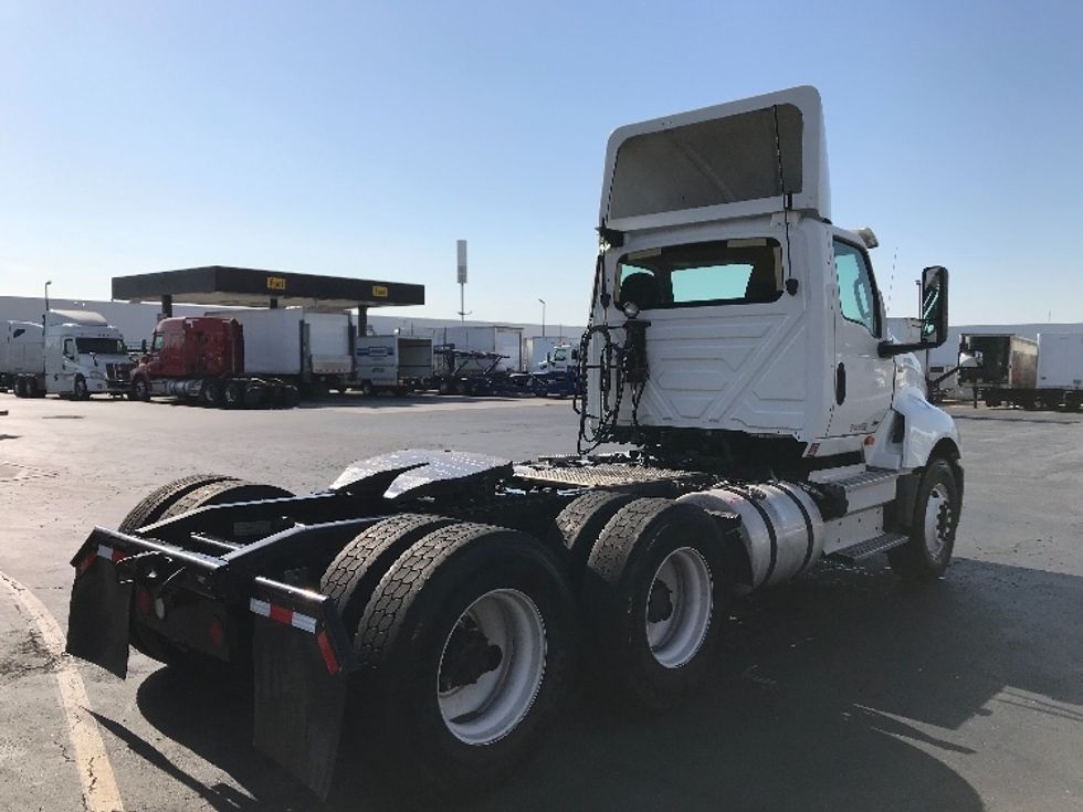 Day Cab Tractor-Heavy Duty Tractors-International-2019-LT625-Torrance-CA-326,716\n\t\tmiles-$ 30,750 - Image 7