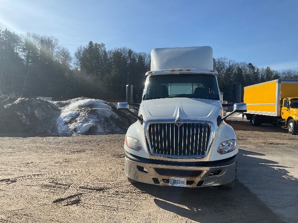 Day Cab Tractor-Heavy Duty Tractors-International-2019-LT625-Traverse City-MI-157,774\n\t\tmiles-$ 47,250 - Image 2
