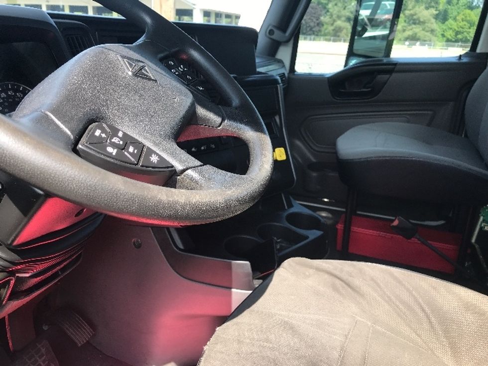 Day Cab Tractor-Heavy Duty Tractors-International-2019-LT625-Tukwila-WA-314,960\n\t\tmiles-$ 29,750 - Image 10