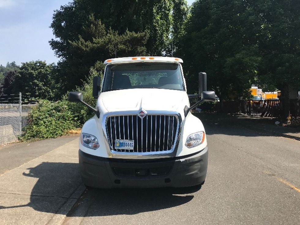 Day Cab Tractor-Heavy Duty Tractors-International-2019-LT625-Tukwila-WA-314,960\n\t\tmiles-$ 29,750 - Image 2