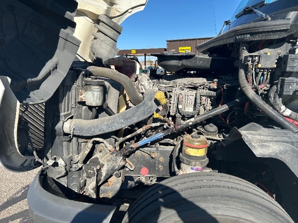 Day Cab Tractor-Heavy Duty Tractors-International-2019-LT625-Warren-MI-155,356\n\t\tmiles-$ 27,750 - Image 16