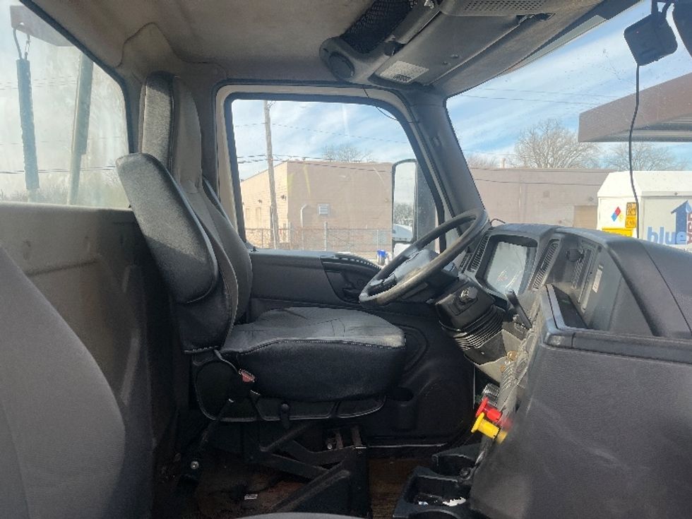 Day Cab Tractor-Heavy Duty Tractors-International-2019-LT625-Warren-MI-158,203\n\t\tmiles-$ 27,750 - Image 13