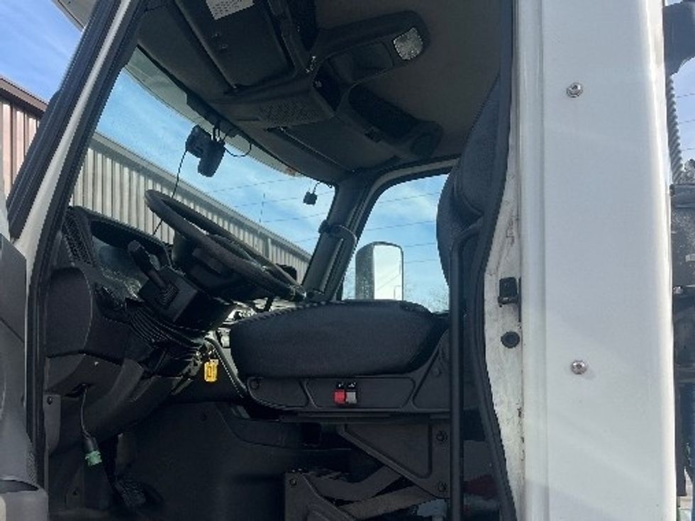 Day Cab Tractor-Heavy Duty Tractors-International-2019-LT625-Warren-MI-158,203\n\t\tmiles-$ 27,750 - Image 8