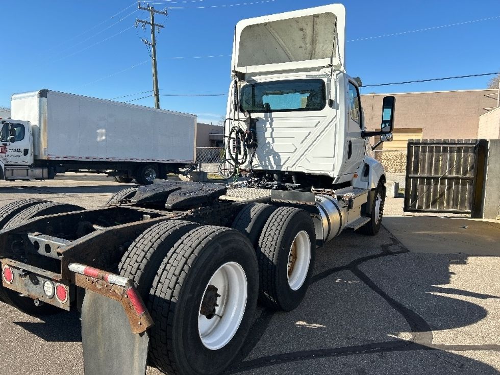 Day Cab Tractor-Heavy Duty Tractors-International-2019-LT625-Warren-MI-174,853\n\t\tmiles-$ 27,750 - Image 7