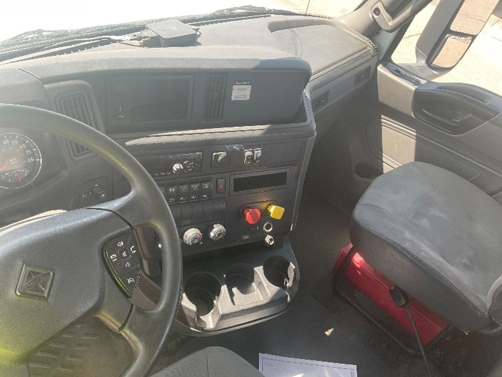 Day Cab Tractor-Heavy Duty Tractors-International-2019-LT625-Warren-MI-194,874\n\t\tmiles-$ 27,500 - Image 10