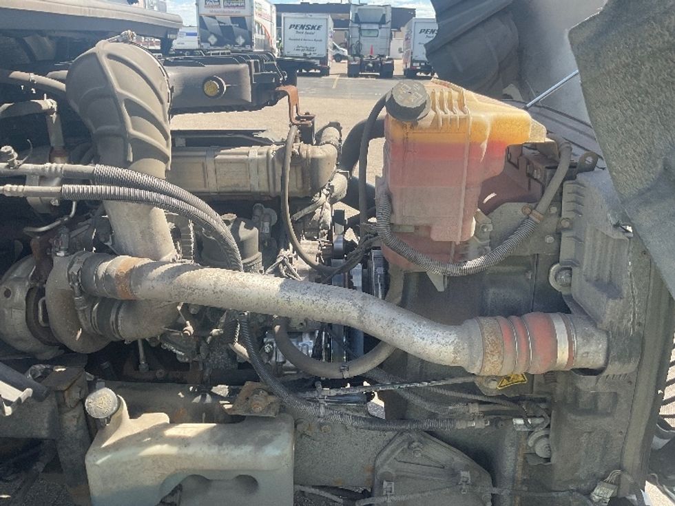 Day Cab Tractor-Heavy Duty Tractors-International-2019-LT625-Warren-MI-194,874\n\t\tmiles-$ 27,500 - Image 15