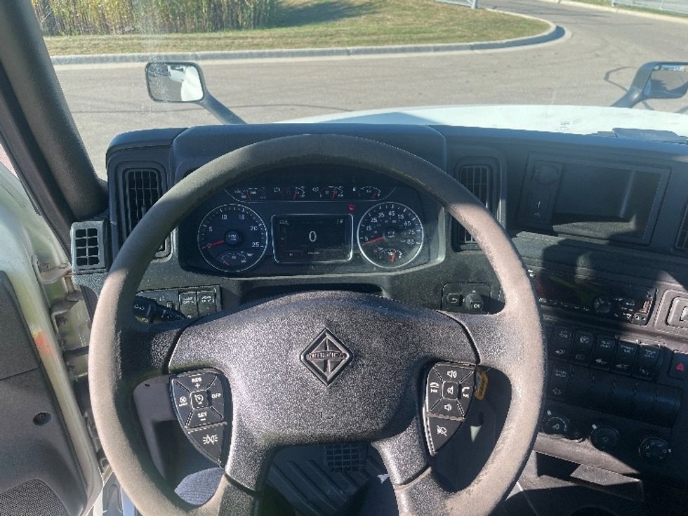 Day Cab Tractor-Heavy Duty Tractors-International-2019-LT625-Warren-MI-196,060\n\t\tmiles-$ 27,750 - Image 11