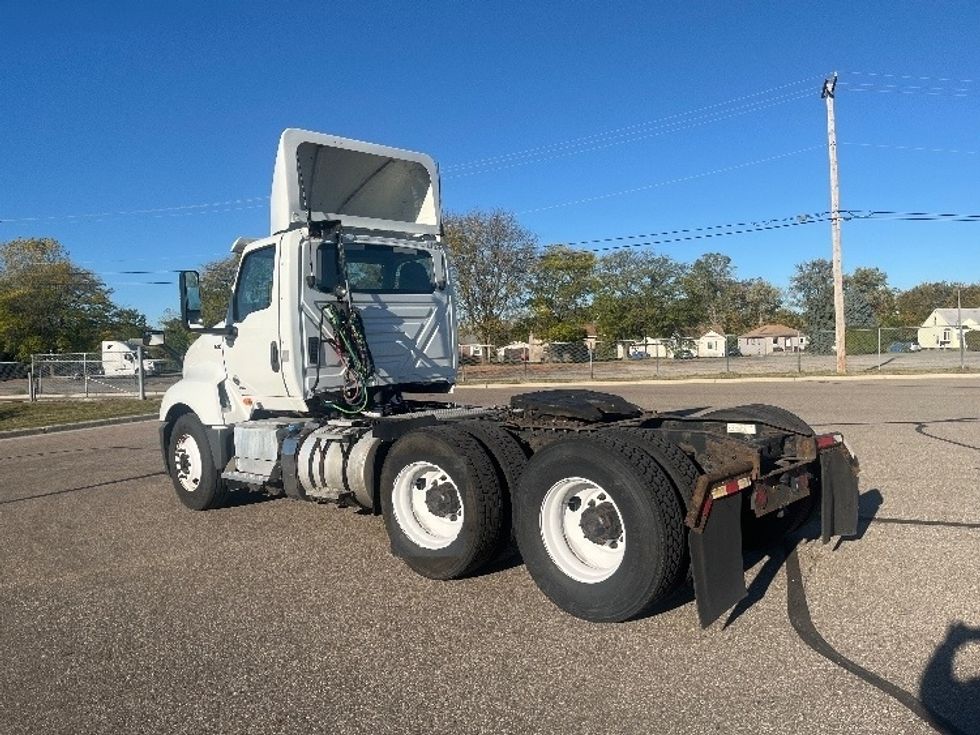 Day Cab Tractor-Heavy Duty Tractors-International-2019-LT625-Warren-MI-196,060\n\t\tmiles-$ 27,750 - Image 5