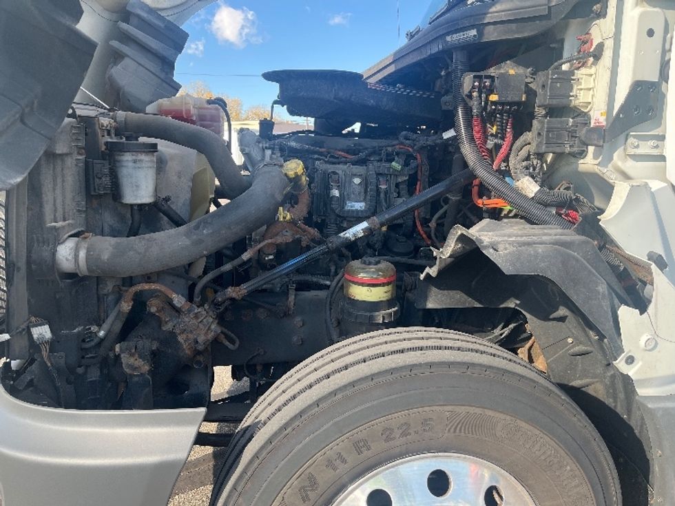 Day Cab Tractor-Heavy Duty Tractors-International-2019-LT625-Warren-MI-212,409\n\t\tmiles-$ 30,250 - Image 15