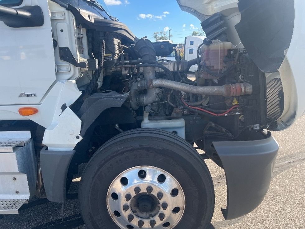 Day Cab Tractor-Heavy Duty Tractors-International-2019-LT625-Warren-MI-212,409\n\t\tmiles-$ 30,250 - Image 16