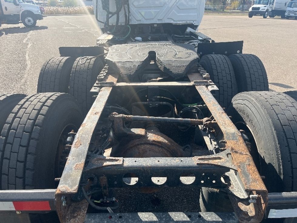 Day Cab Tractor-Heavy Duty Tractors-International-2019-LT625-Warren-MI-212,409\n\t\tmiles-$ 30,250 - Image 6