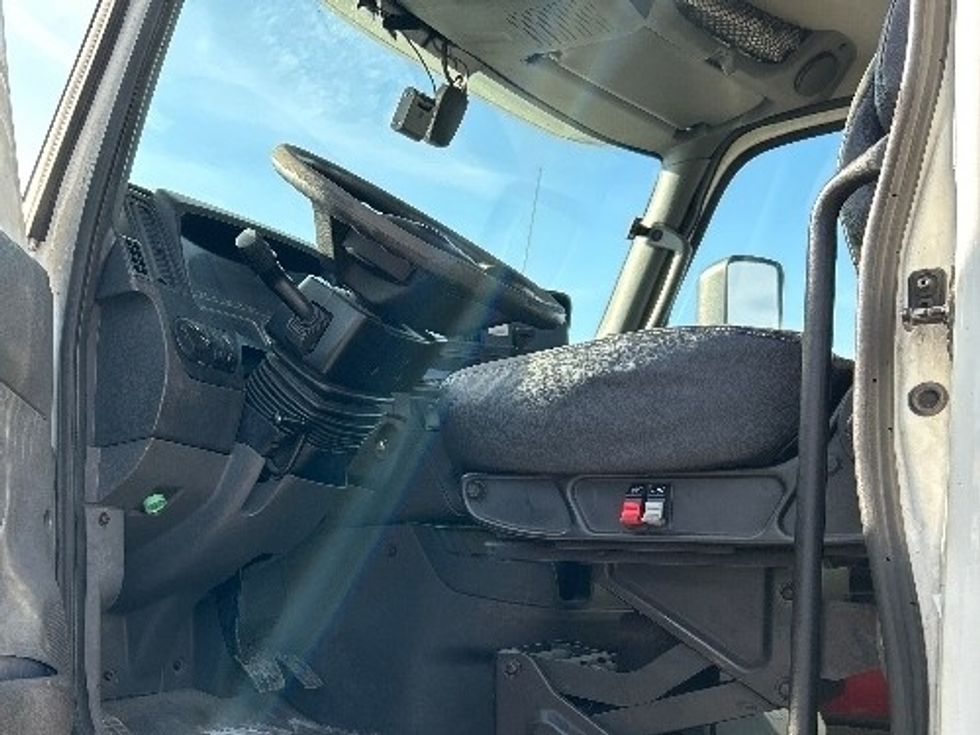 Day Cab Tractor-Heavy Duty Tractors-International-2019-LT625-Warren-MI-236,587\n\t\tmiles-$ 24,500 - Image 9