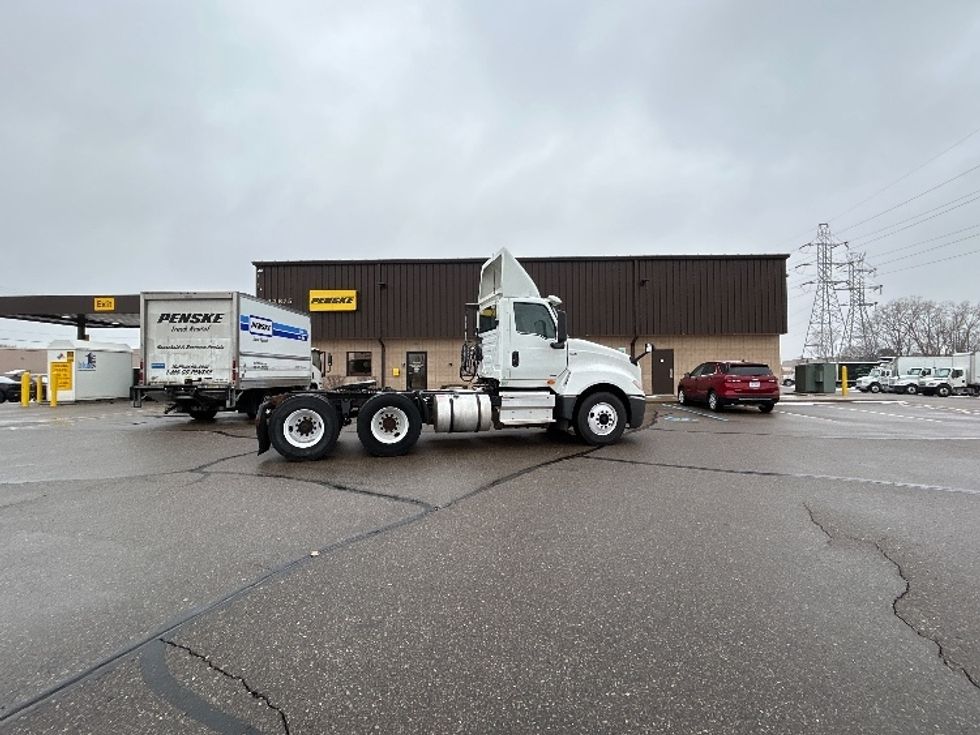 Day Cab Tractor-Heavy Duty Tractors-International-2019-LT625-Warren-MI-756,440\n\t\tmiles-$ 20,000 - Image 8