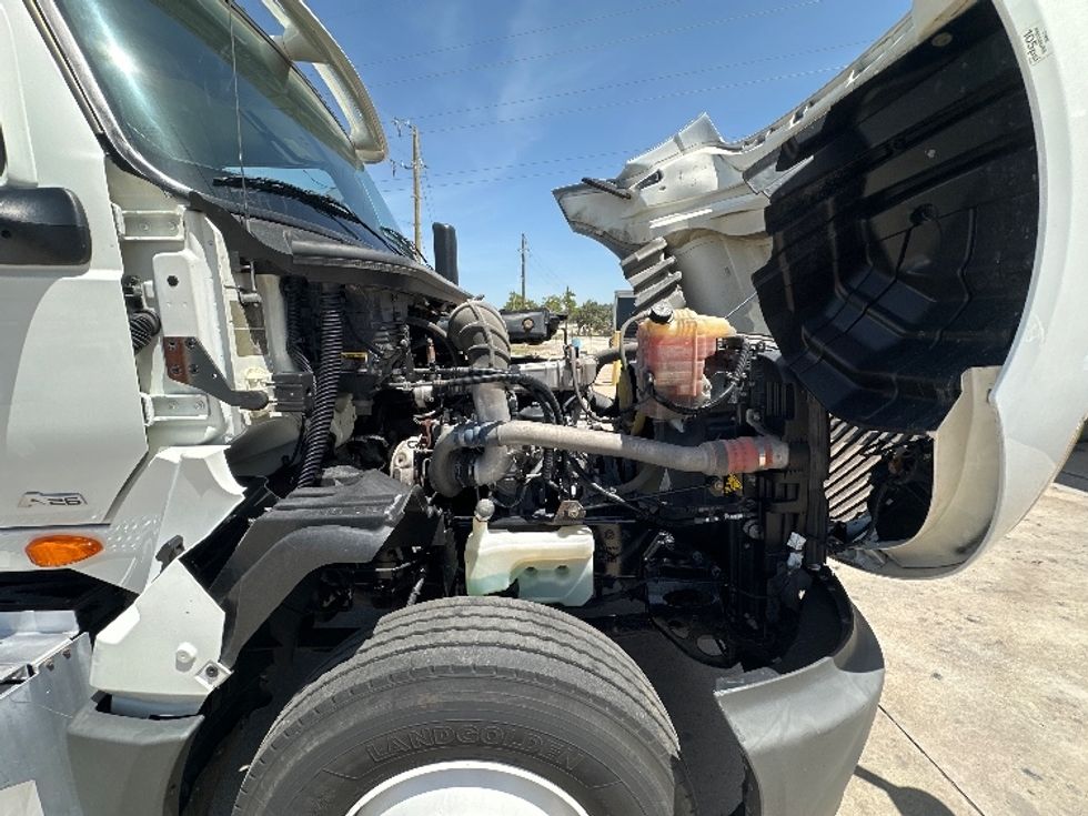 Day Cab Tractor-Heavy Duty Tractors-International-2019-LT625-Waxahachie-TX-445,897\n\t\tmiles-$ 24,500 - Image 15