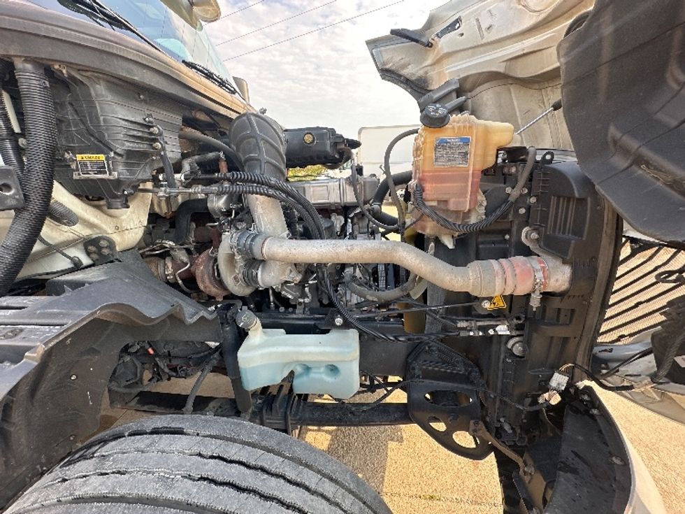 Day Cab Tractor-Heavy Duty Tractors-International-2019-LT625-Waxahachie-TX-555,055\n\t\tmiles-$ 22,750 - Image 15