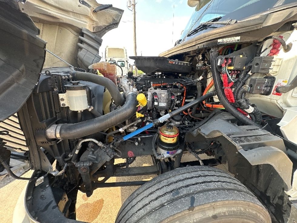 Day Cab Tractor-Heavy Duty Tractors-International-2019-LT625-Waxahachie-TX-555,055\n\t\tmiles-$ 22,750 - Image 16