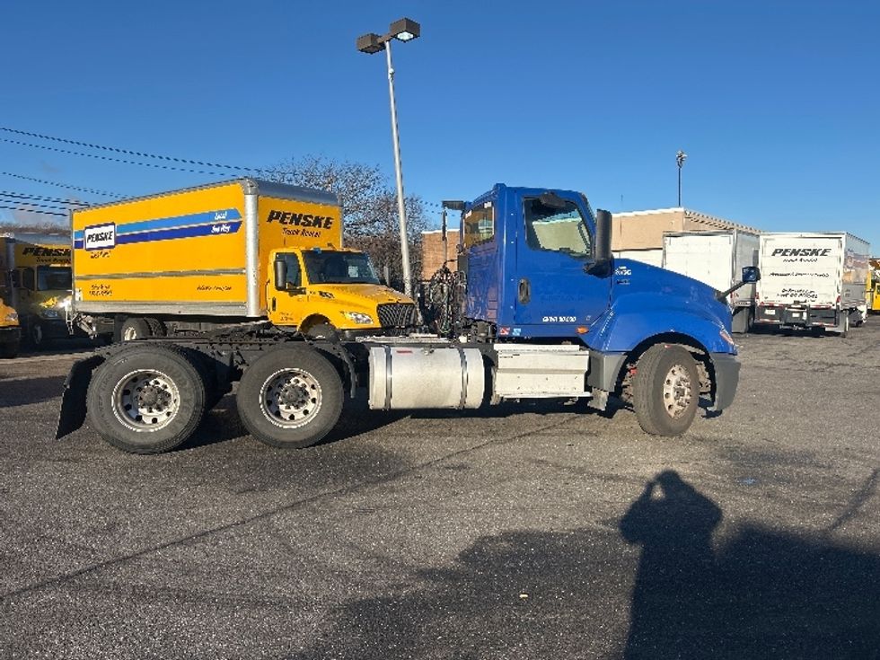 Day Cab Tractor-Heavy Duty Tractors-International-2019-LT625-West Babylon-NY-396,244\n\t\tmiles-$ 29,500 - Image 8