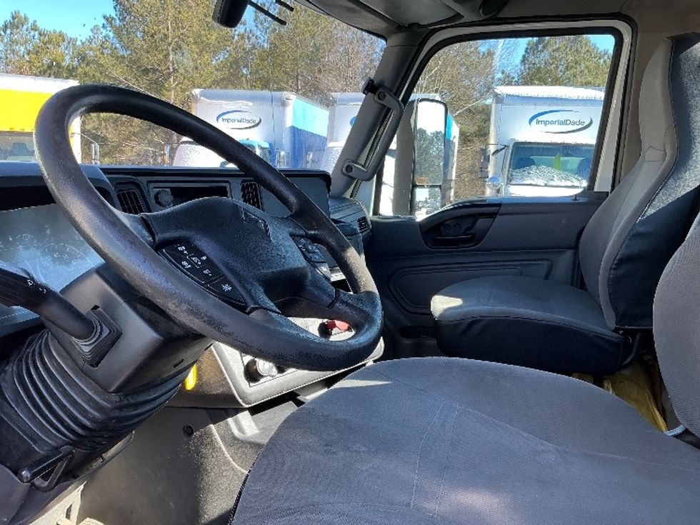 Day Cab Tractor-Heavy Duty Tractors-International-2019-LT625-West Columbia-SC-342,613\n\t\tmiles-$ 29,500 - Image 10