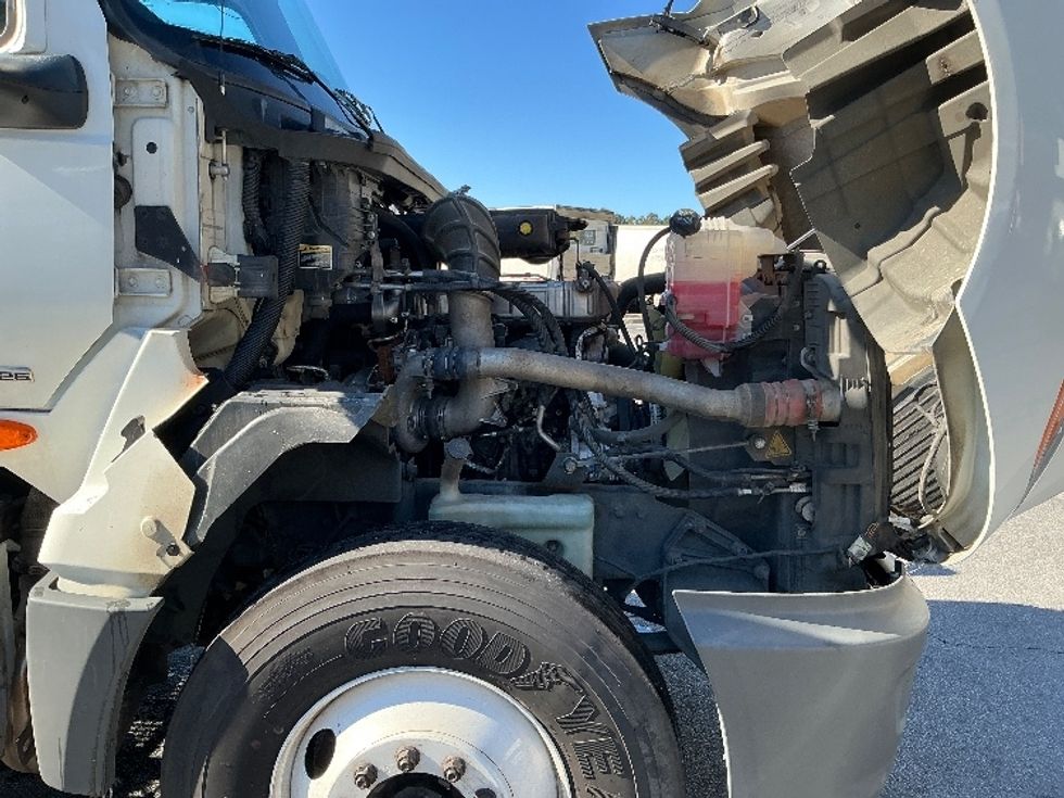 Day Cab Tractor-Heavy Duty Tractors-International-2019-LT625-West Columbia-SC-342,613\n\t\tmiles-$ 29,500 - Image 15