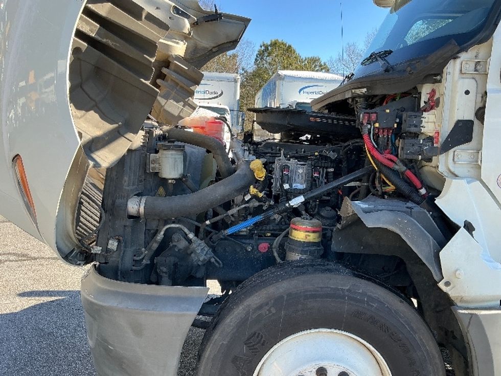 Day Cab Tractor-Heavy Duty Tractors-International-2019-LT625-West Columbia-SC-342,613\n\t\tmiles-$ 29,500 - Image 16