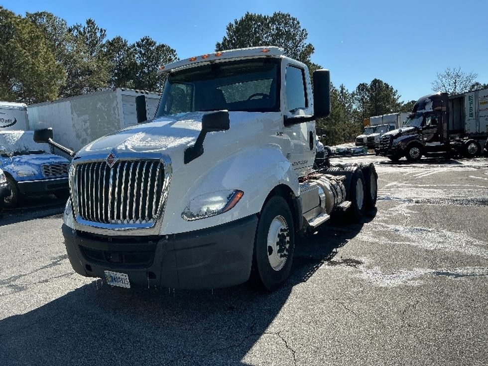 Day Cab Tractor-Heavy Duty Tractors-International-2019-LT625-West Columbia-SC-342,613\n\t\tmiles-$ 29,500 - Image 3