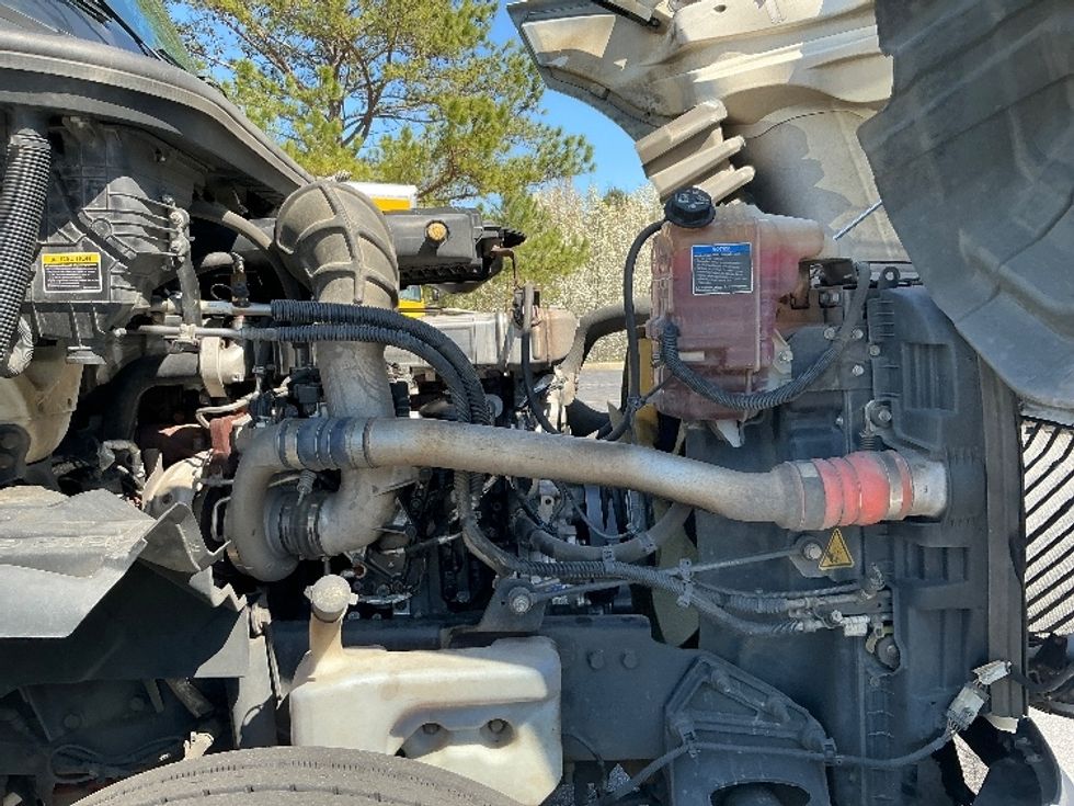 Day Cab Tractor-Heavy Duty Tractors-International-2019-LT625-West Columbia-SC-377,721\n\t\tmiles-$ 26,250 - Image 15