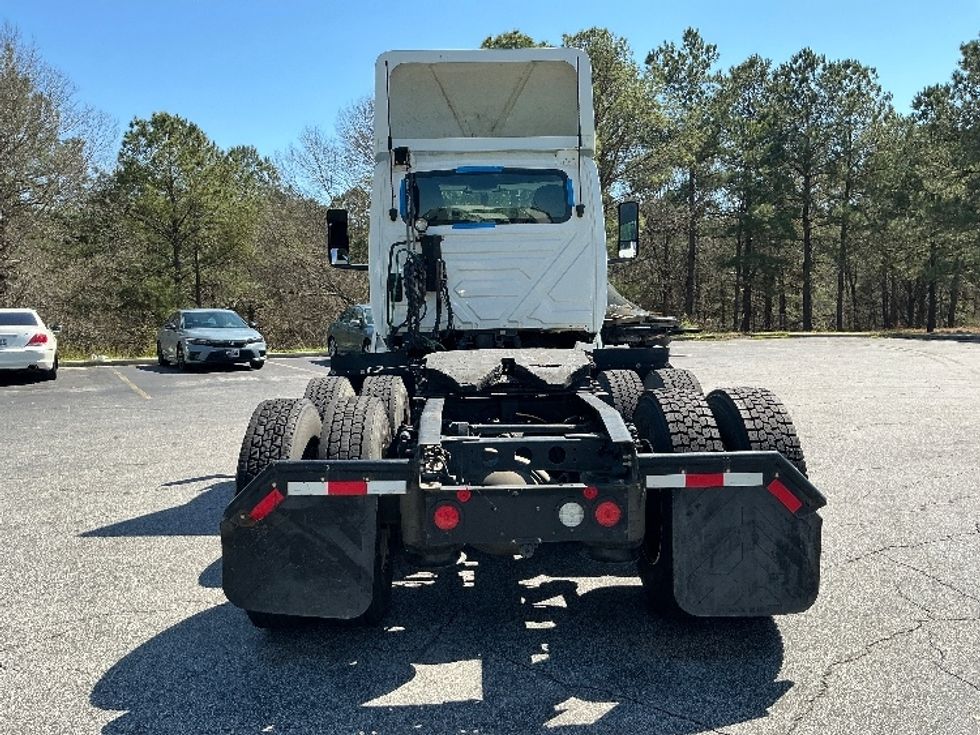 Day Cab Tractor-Heavy Duty Tractors-International-2019-LT625-West Columbia-SC-377,721\n\t\tmiles-$ 26,250 - Image 6
