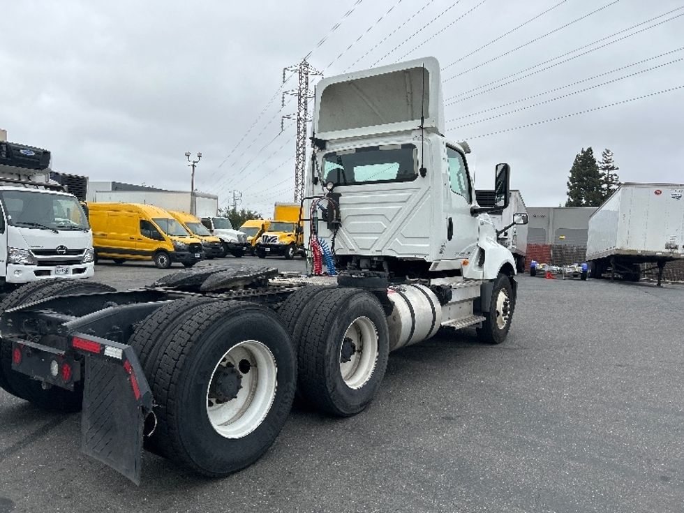 Day Cab Tractor-Heavy Duty Tractors-International-2019-LT625-West Sacramento-CA-128,290\n\t\tmiles-$ 31,250 - Image 7