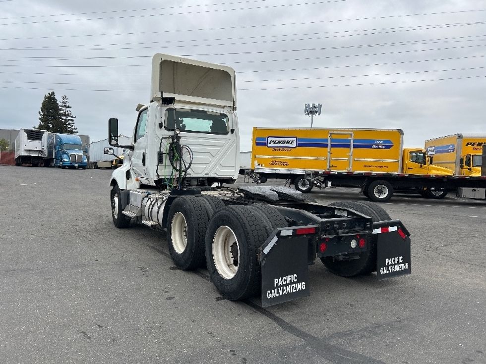 Day Cab Tractor-Heavy Duty Tractors-International-2019-LT625-West Sacramento-CA-180,669\n\t\tmiles-$ 32,250 - Image 5