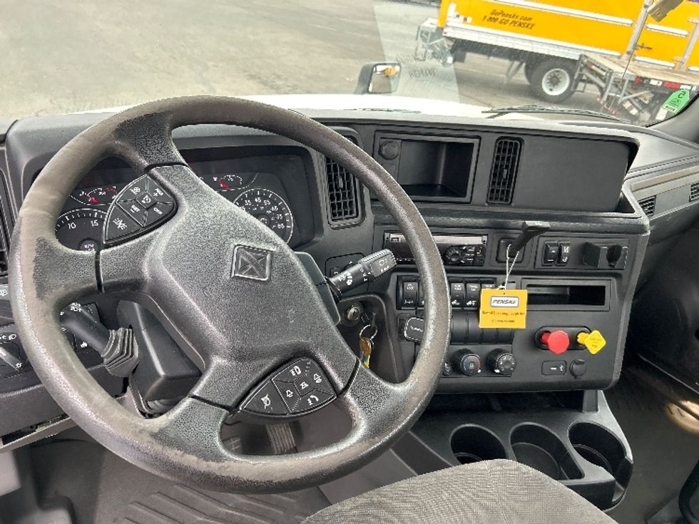 Day Cab Tractor-Heavy Duty Tractors-International-2019-LT625-West Sacramento-CA-187,807\n\t\tmiles-$ 27,500 - Image 10