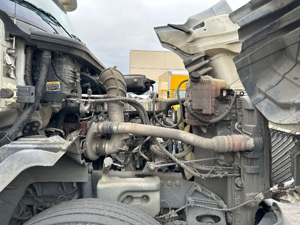 Day Cab Tractor-Heavy Duty Tractors-International-2019-LT625-West Sacramento-CA-187,807\n\t\tmiles-$ 27,500 - Image 15