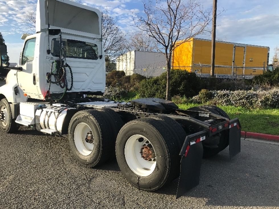 Day Cab Tractor-Heavy Duty Tractors-International-2019-LT625-West Sacramento-CA-239,124\n\t\tmiles-$ 35,750 - Image 5