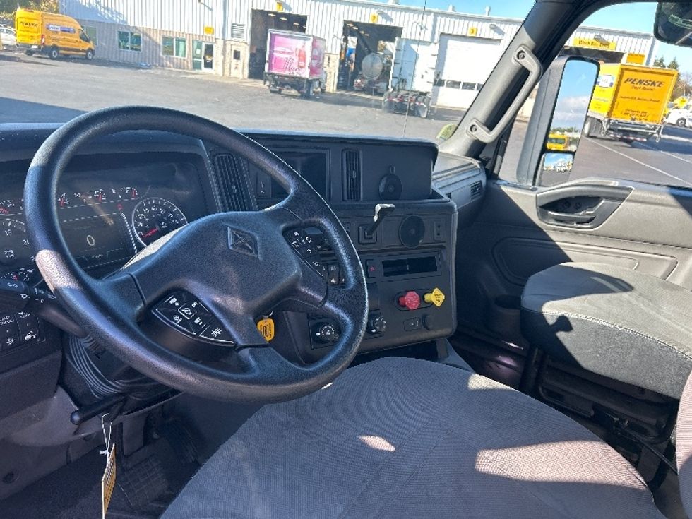 Day Cab Tractor-Heavy Duty Tractors-International-2019-LT625-West Sacramento-CA-278,684\n\t\tmiles-$ 26,750 - Image 10