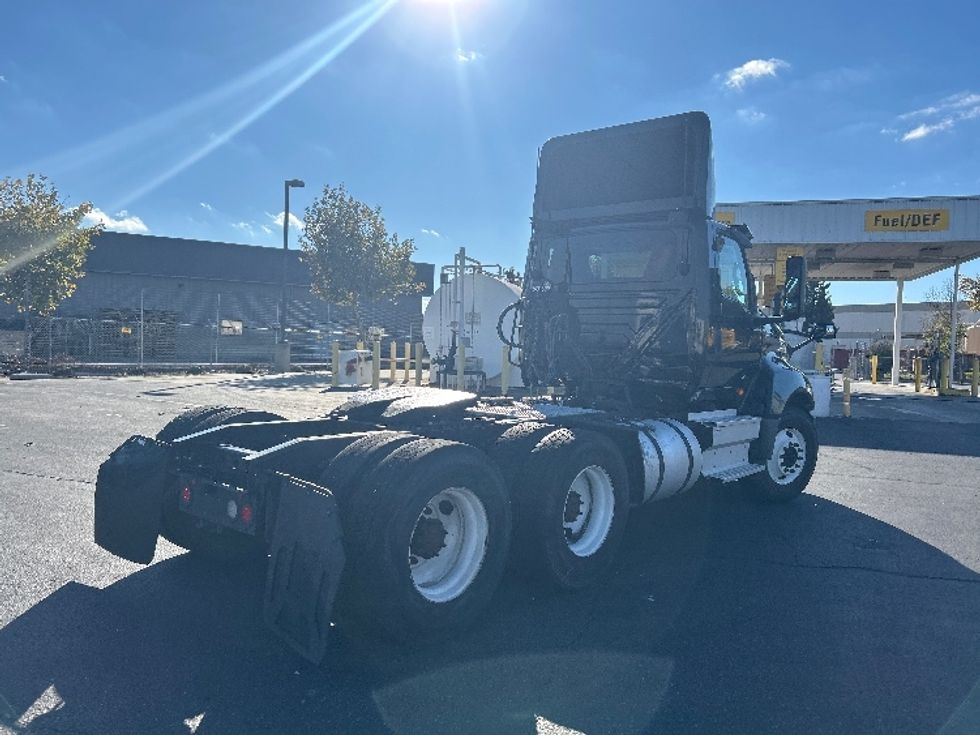 Day Cab Tractor-Heavy Duty Tractors-International-2019-LT625-West Sacramento-CA-278,684\n\t\tmiles-$ 26,750 - Image 7