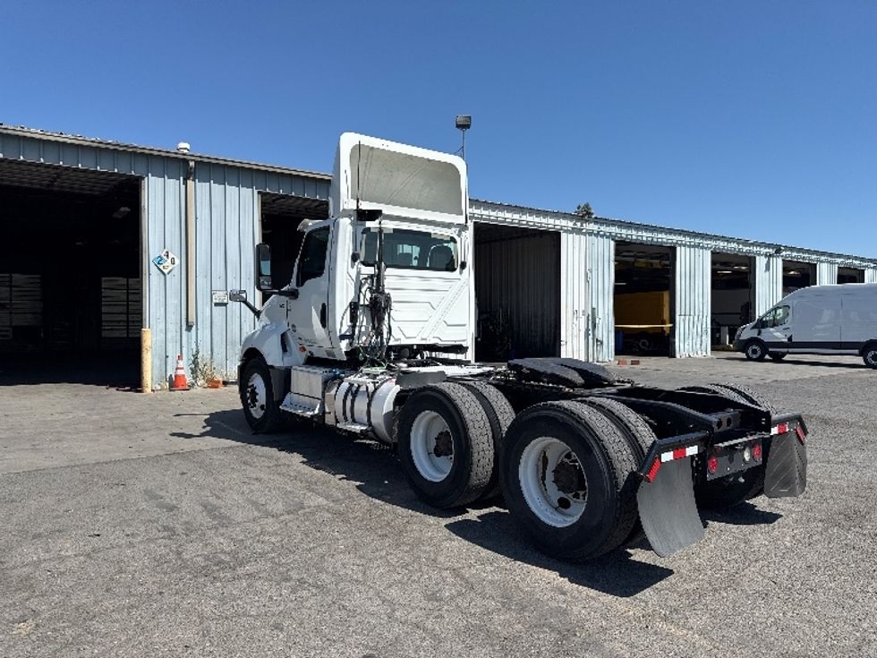 Day Cab Tractor-Heavy Duty Tractors-International-2019-LT625-West Sacramento-CA-282,111\n\t\tmiles-$ 32,500 - Image 5