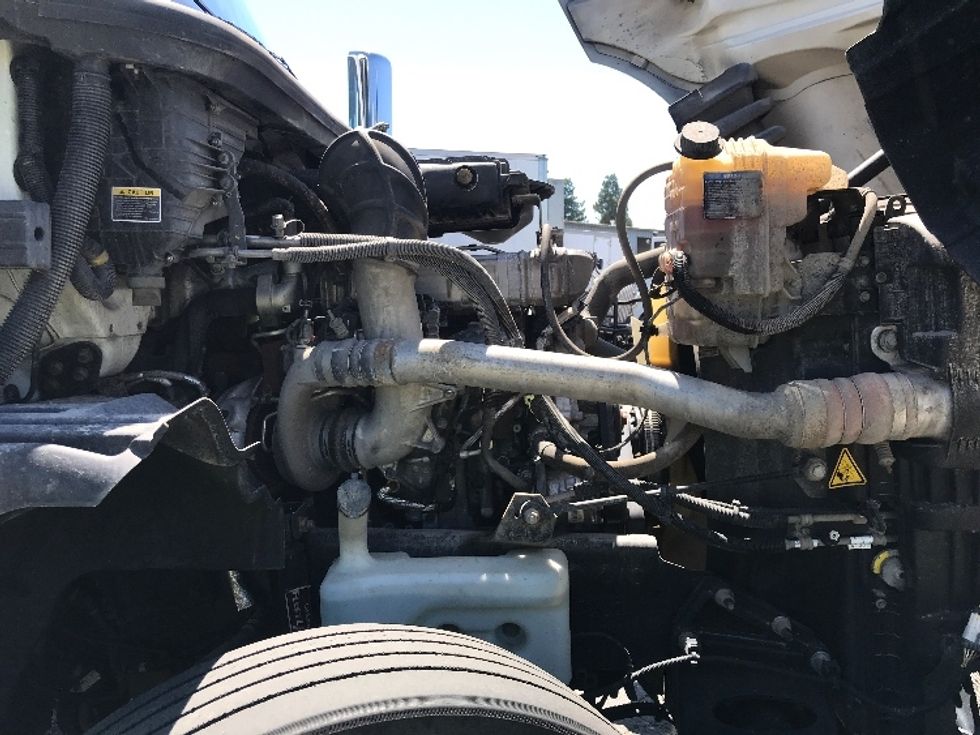 Day Cab Tractor-Heavy Duty Tractors-International-2019-LT625-West Sacramento-CA-293,652\n\t\tmiles-$ 32,000 - Image 16