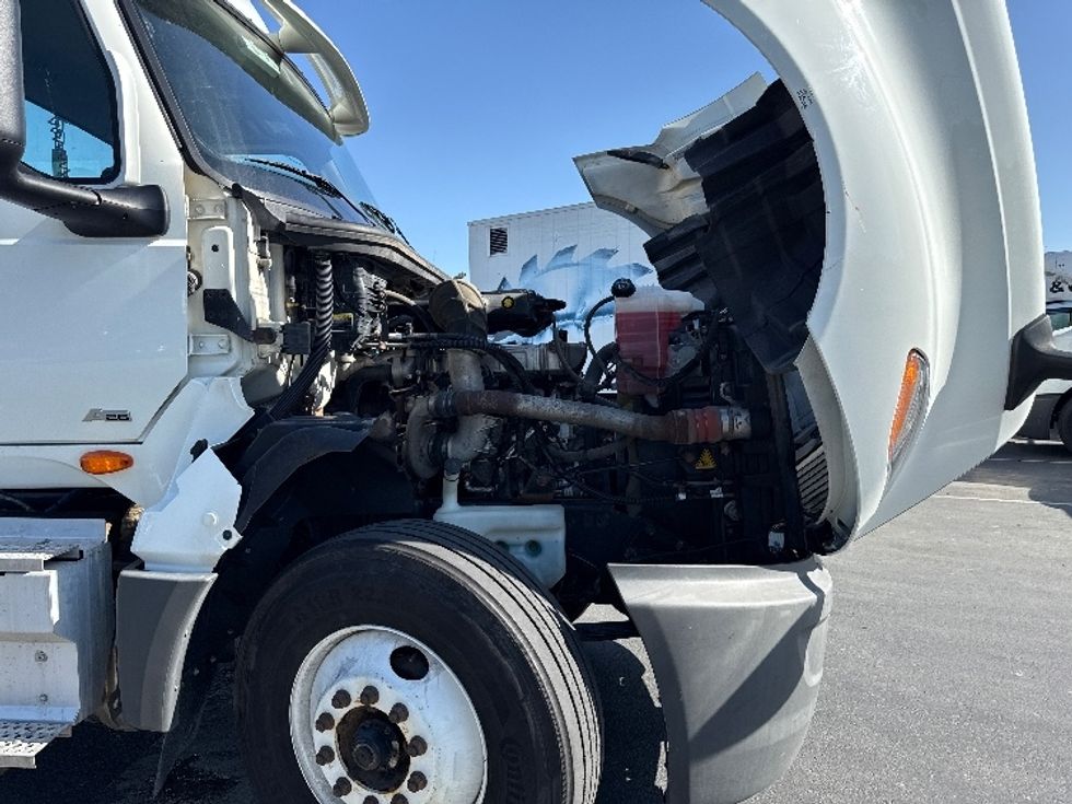 Day Cab Tractor-Heavy Duty Tractors-International-2019-LT625-West Sacramento-CA-389,123\n\t\tmiles-$ 25,500 - Image 15