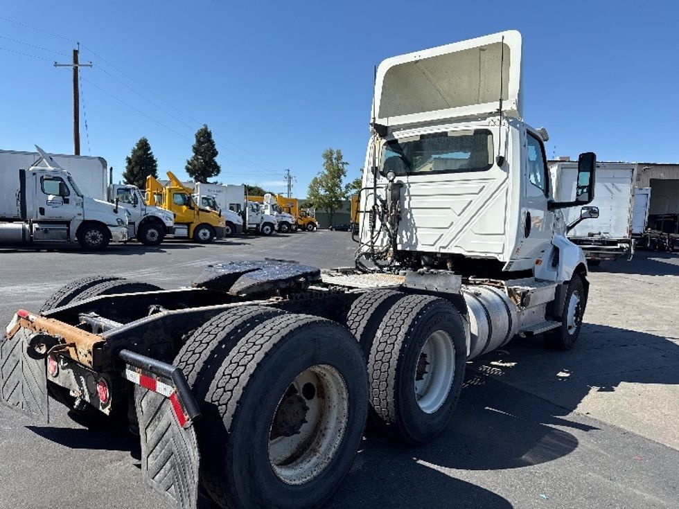 Day Cab Tractor-Heavy Duty Tractors-International-2019-LT625-West Sacramento-CA-389,135\n\t\tmiles-$ 25,500 - Image 7