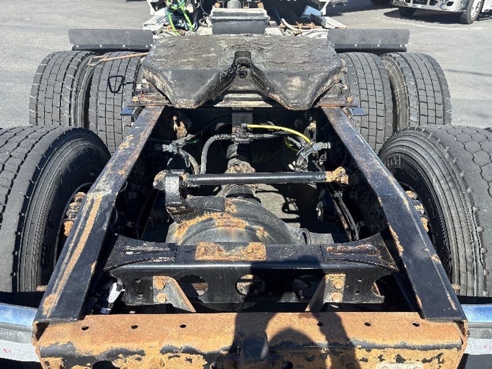 Day Cab Tractor-Heavy Duty Tractors-International-2019-LT625-West Sacramento-CA-398,622\n\t\tmiles-$ 26,250 - Image 6