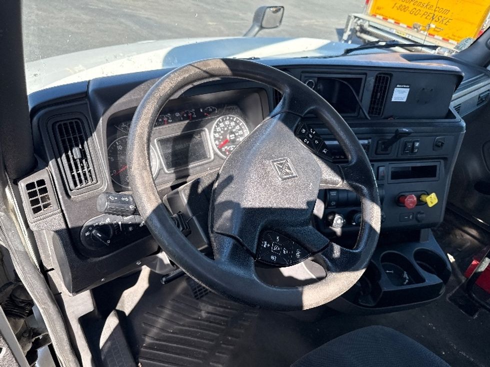 Day Cab Tractor-Heavy Duty Tractors-International-2019-LT625-West Sacramento-CA-494,908\n\t\tmiles-$ 21,750 - Image 10