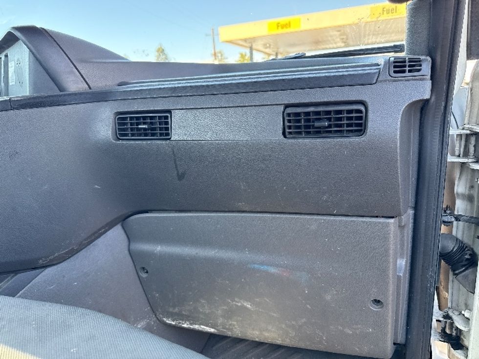 Day Cab Tractor-Heavy Duty Tractors-International-2019-LT625-West Sacramento-CA-494,908\n\t\tmiles-$ 21,750 - Image 13