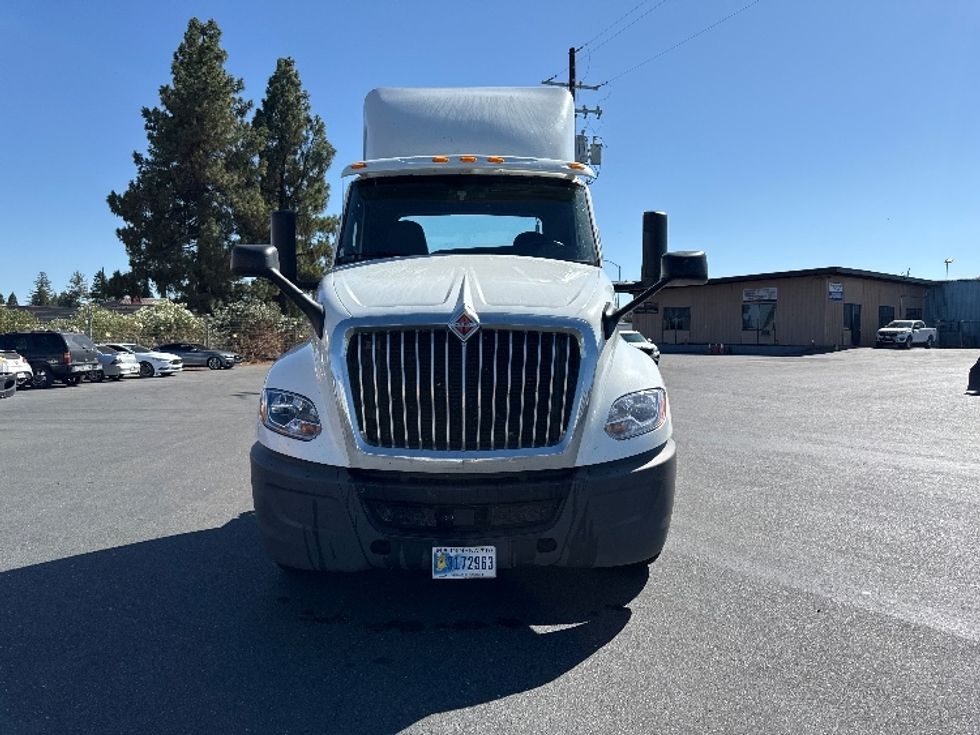 Day Cab Tractor-Heavy Duty Tractors-International-2019-LT625-West Sacramento-CA-494,908\n\t\tmiles-$ 21,750 - Image 2