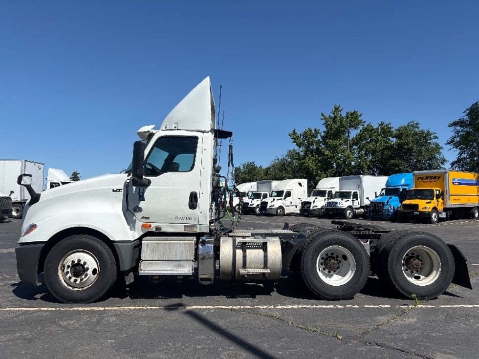 Day Cab Tractor-Heavy Duty Tractors-International-2019-LT625-West Valley City-UT-294,257\n\t\tmiles-$ 25,000 - Image 4